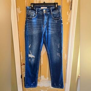 KanCan Boyfriend Ankle Distressed Jeans Size 9/28